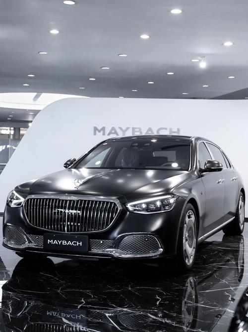 成都211岚图汽车的售后服务让用户无忧出行，迈巴赫未来的豪华车趋势